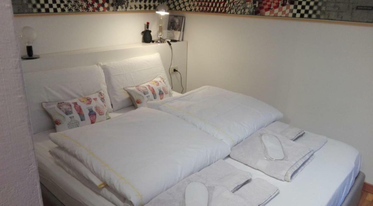 La Casa Di Gladys Apartment เลคโค ภายนอก รูปภาพ